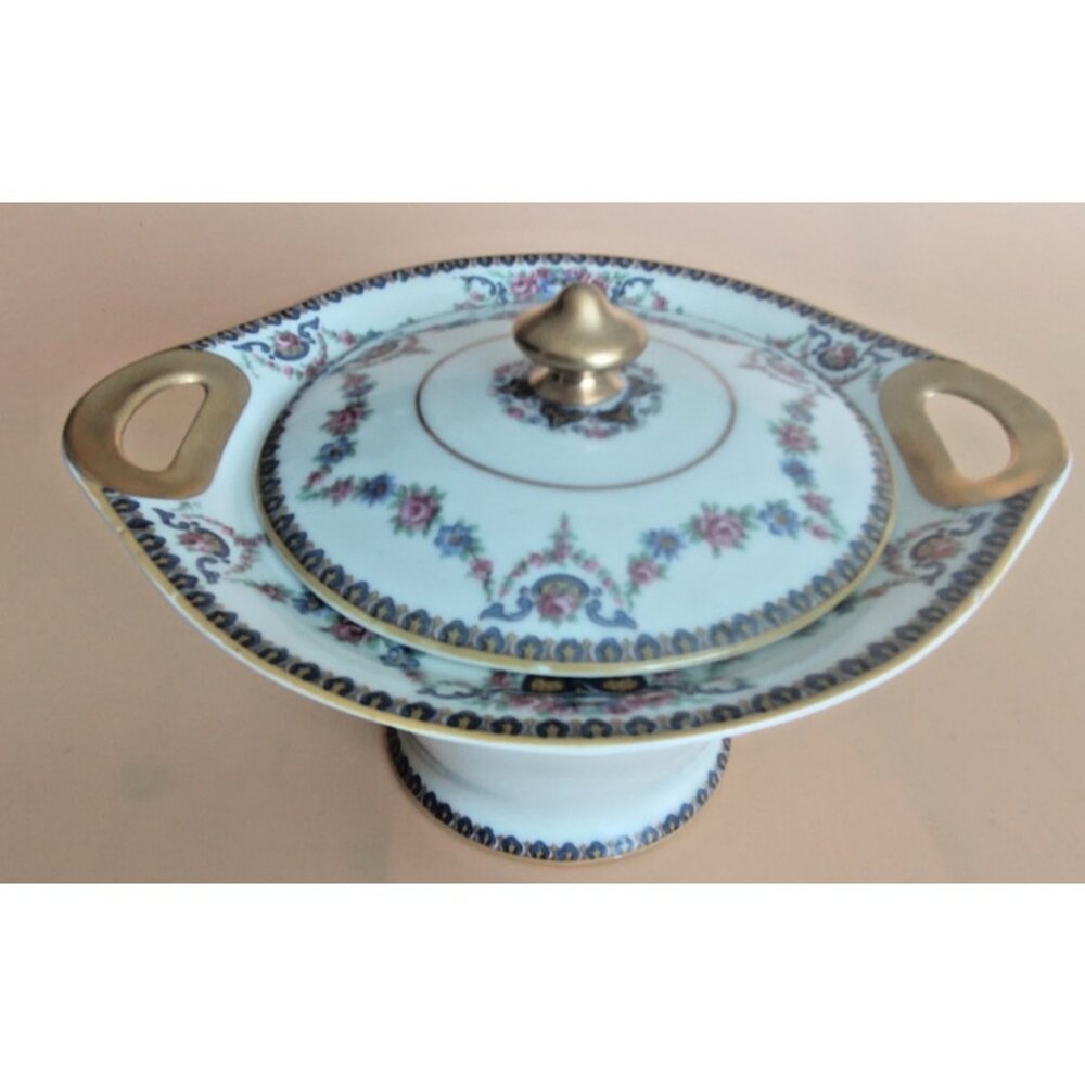 Vintage Theodore Haviland Limoges covered vegeatble in the Dora pattern